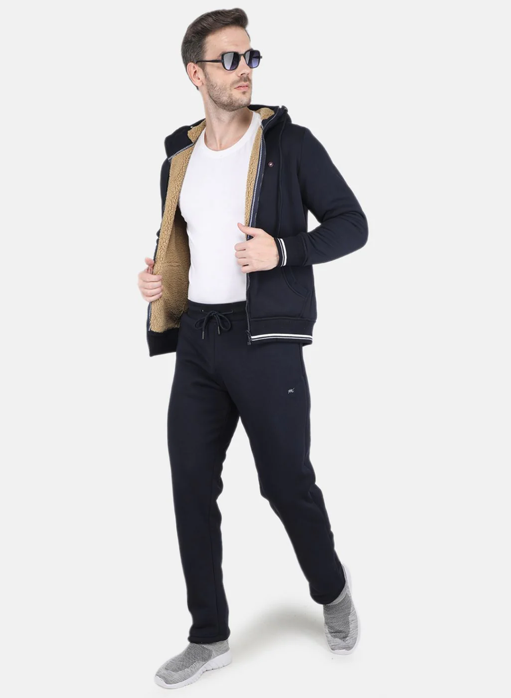 Men Grey Solid Tracksuit - Image 4