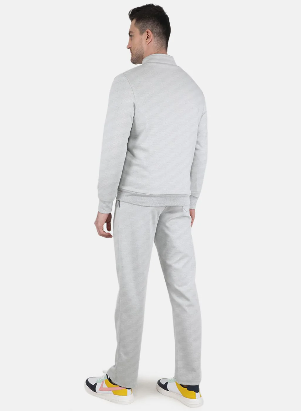 Men Grey Solid Tracksuit - Image 3