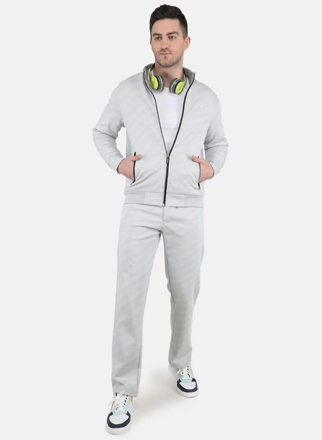 Men Grey Solid Tracksuit - Image 4