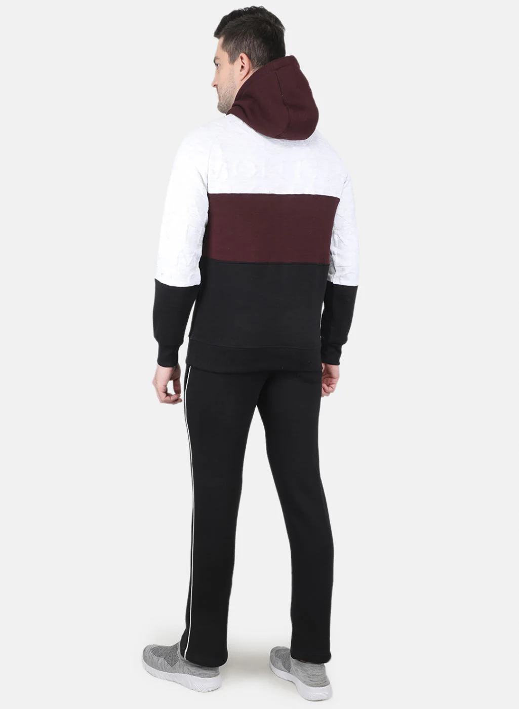Men Maroon Printed Tracksuit - Image 3
