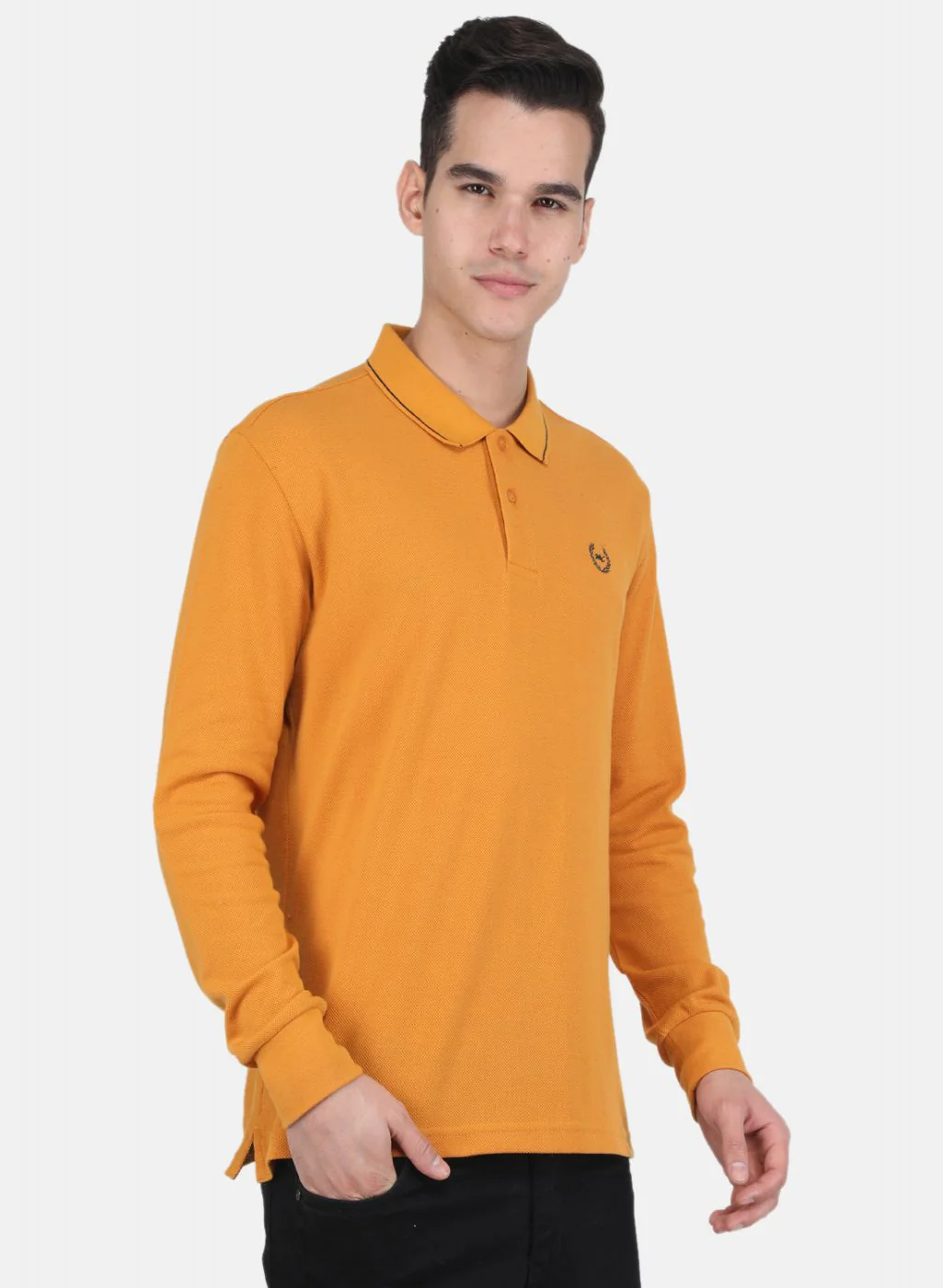 Men Mustard Solid T-Shirt - Image 6