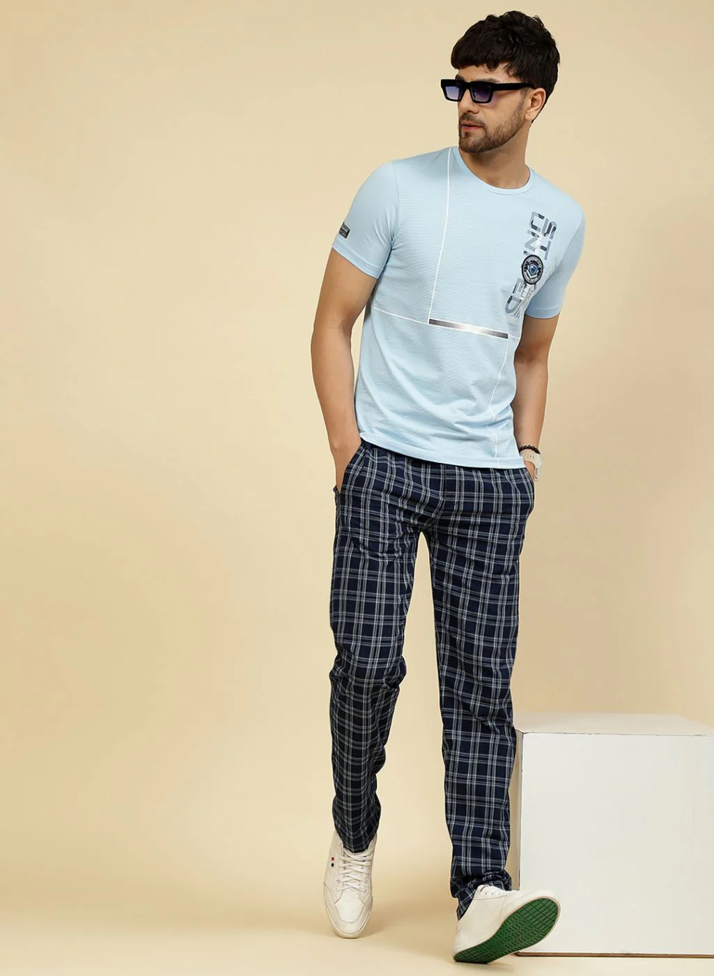 Men NAvy Blue Regular Fit Lower