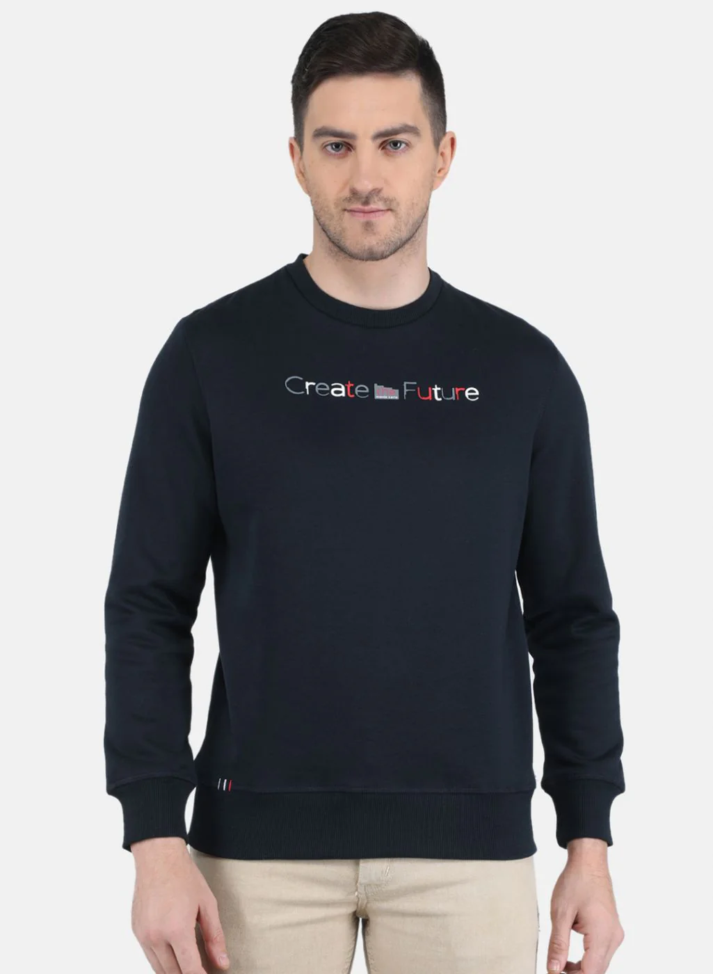 Men NAvy Blue Solid Sweatshirt