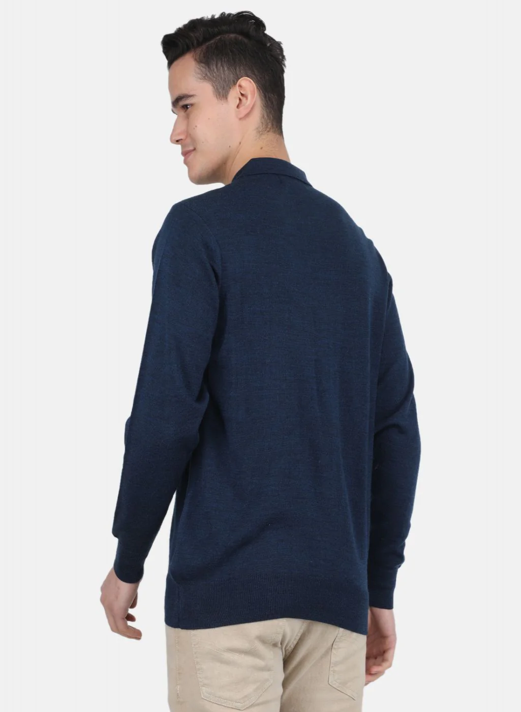 Men NAvy Blue Solid T-Shirt - Image 3
