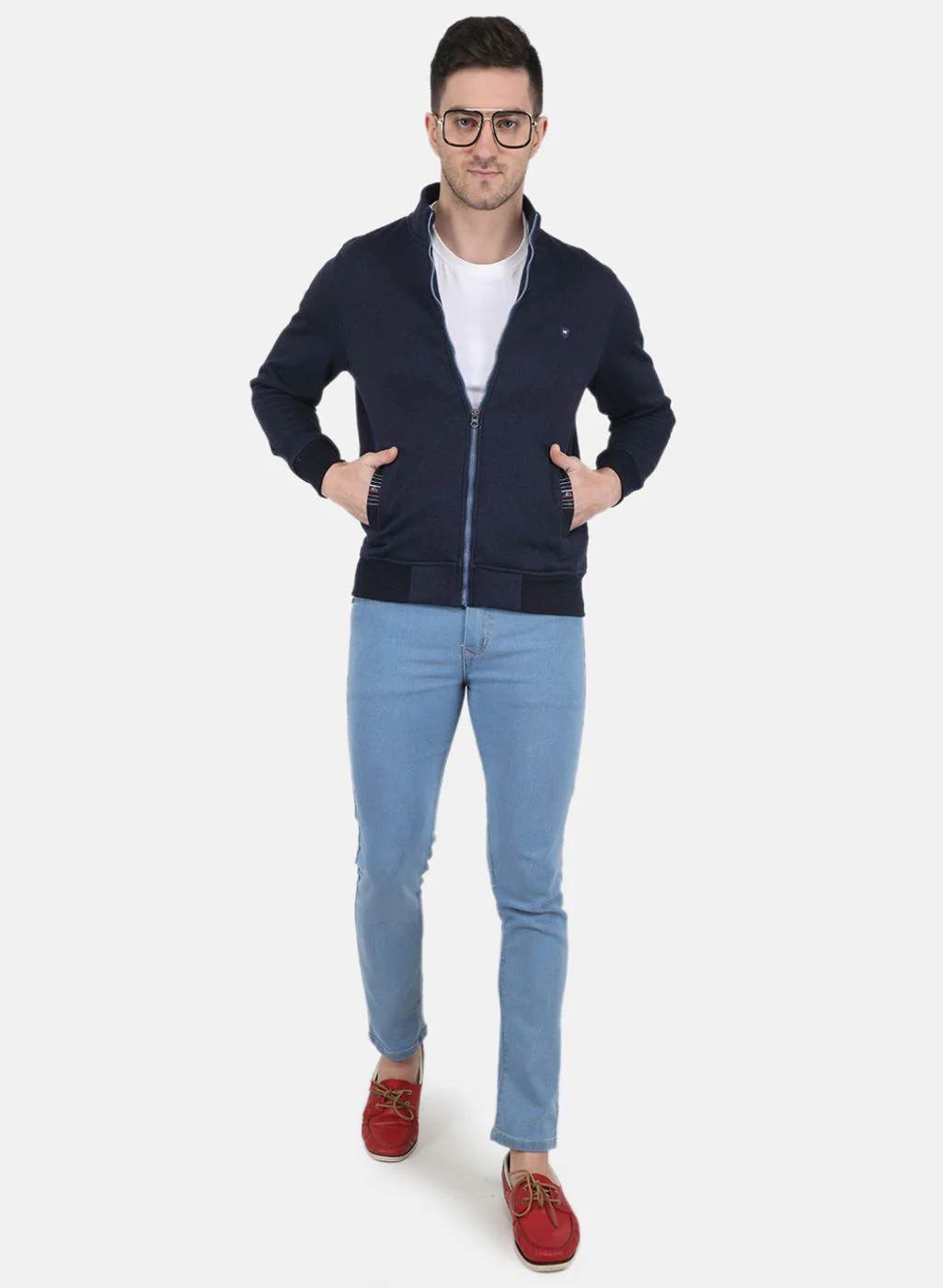 Men NAvy Blue Solid T-Shirt - Image 4
