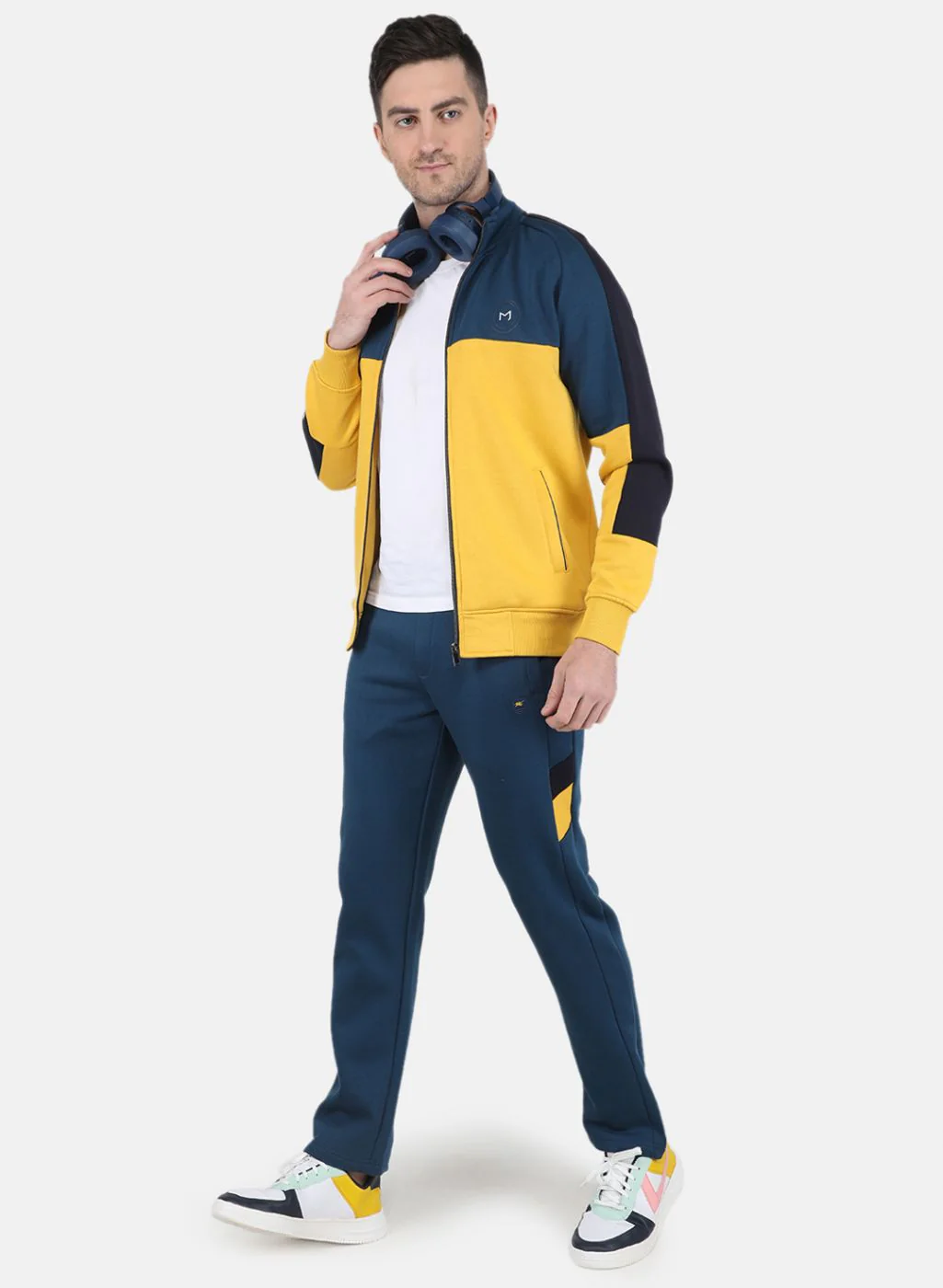 Men NAvy Blue Solid Tracksuit - Image 4