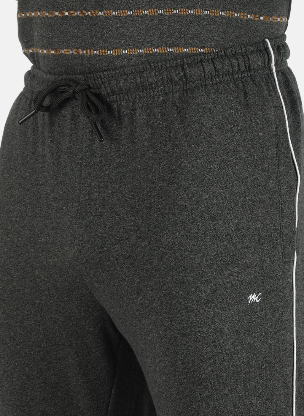 Men Olive Jaquard Tracksuit - Image 6