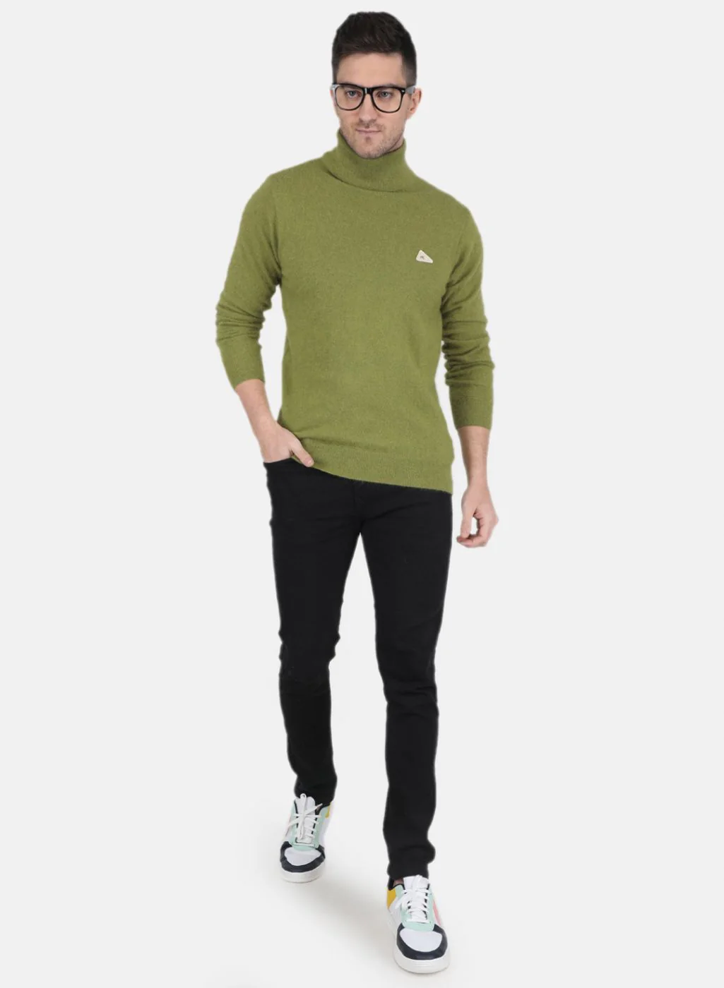 Men Olive Solid Pullover - Image 4