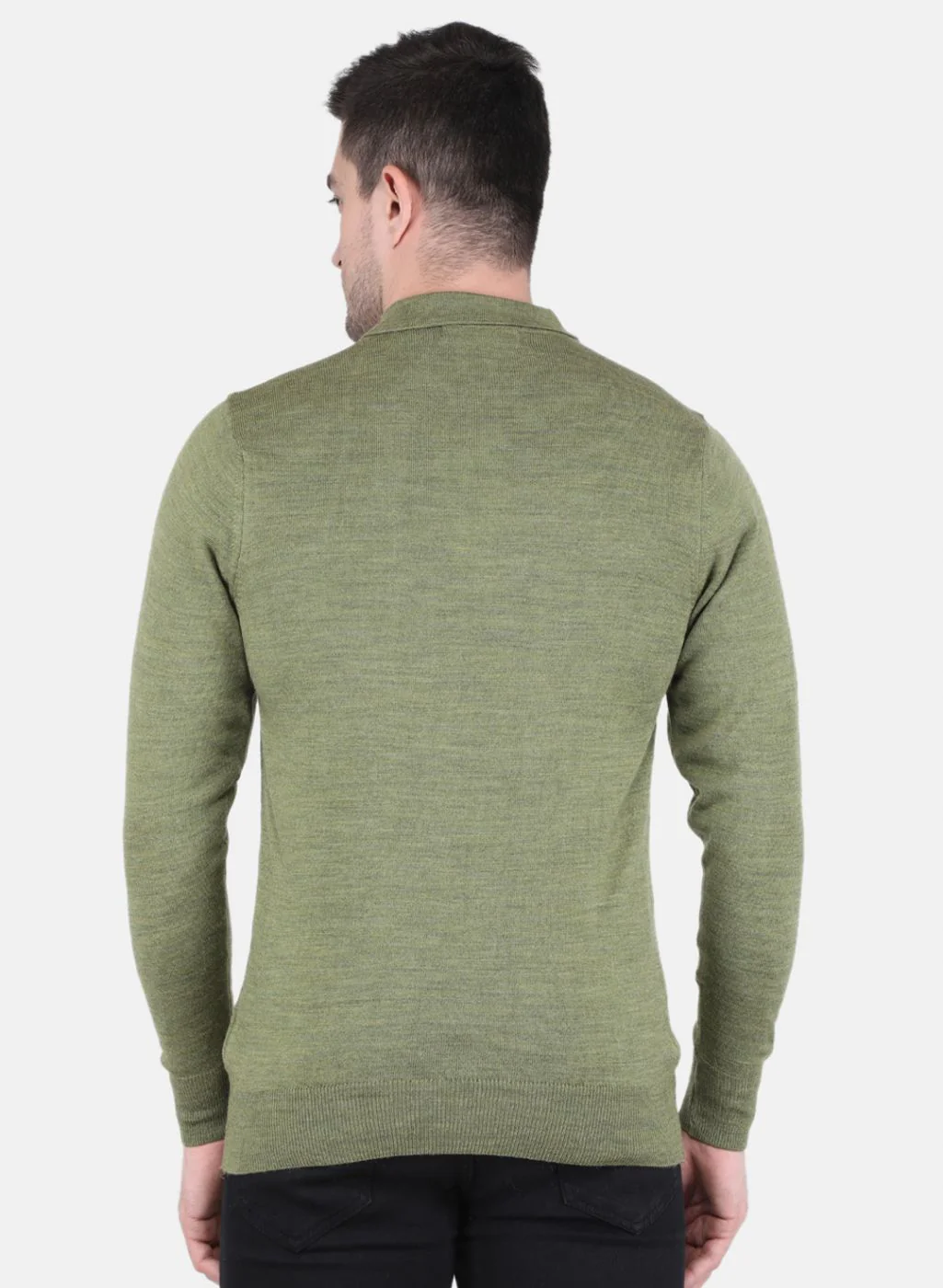 Men Olive Solid T-Shirt - Image 3