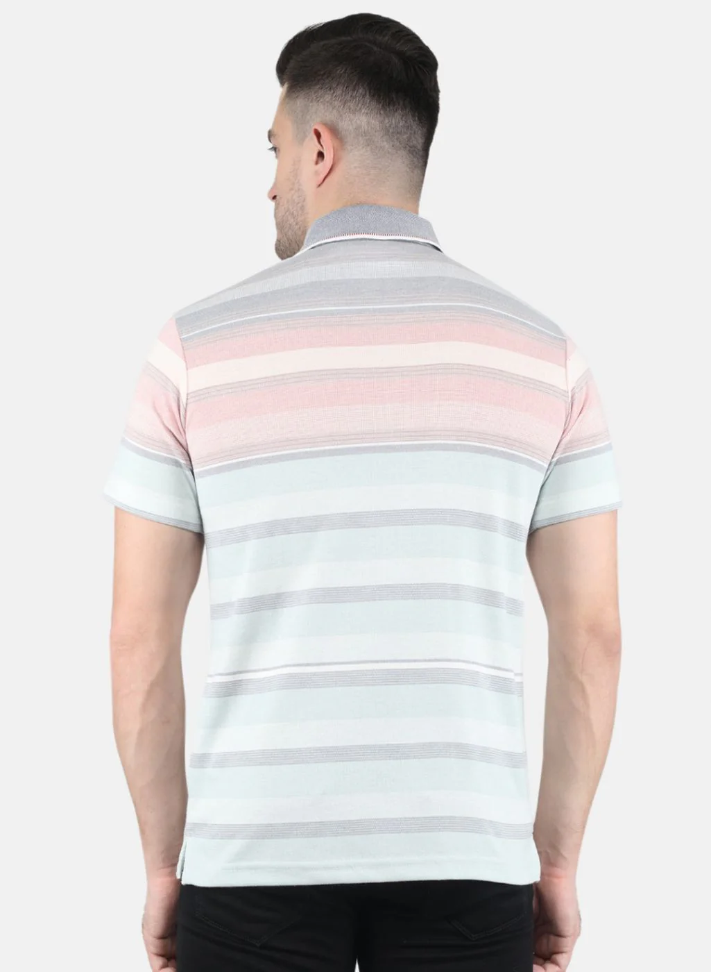 Men Pink Solid T-Shirt - Image 3