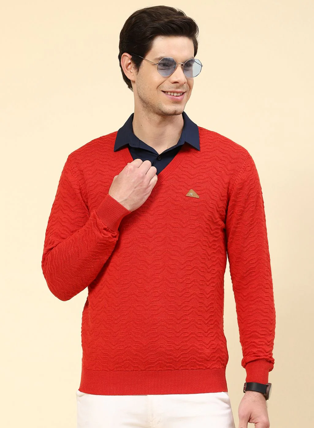 Men Red Self Design Pure wool Pullover - Image 2