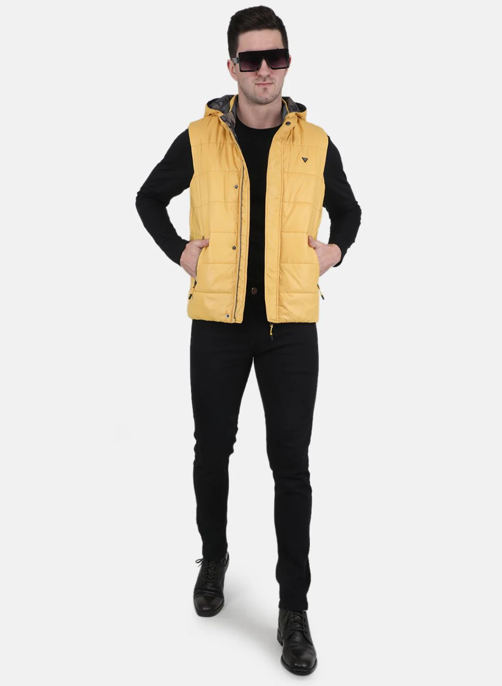 Men Yellow Solid Jacket - Image 4