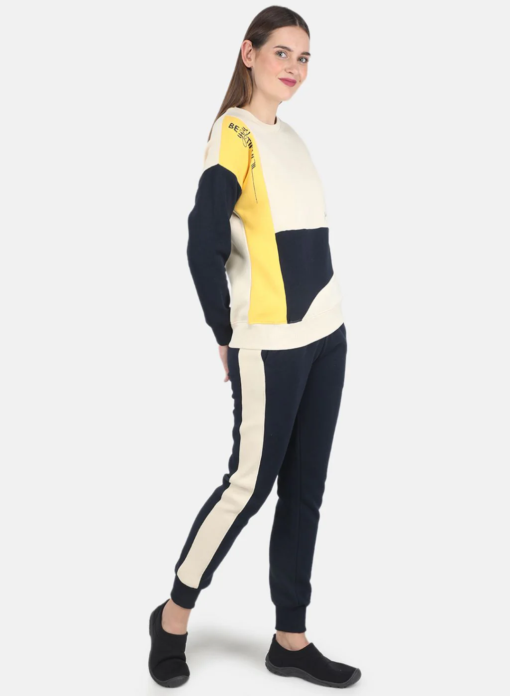 Women Beige Printed Tracksuit - Image 7