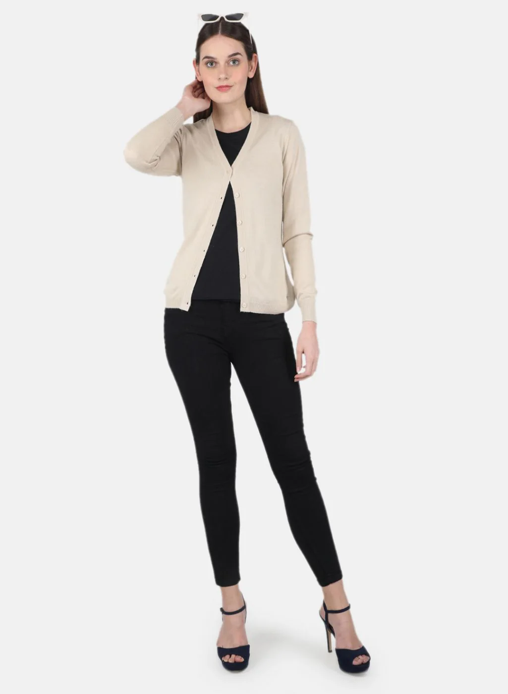 Women Beige Solid Cardigan - Image 4