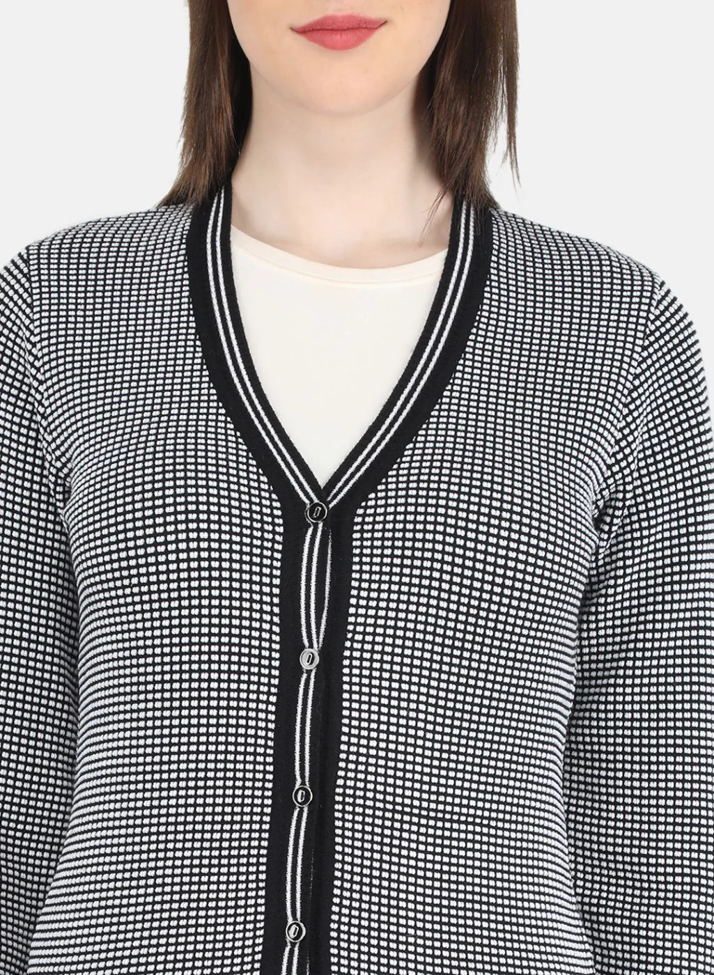 Women Black Jaquard Cardigan - Image 5