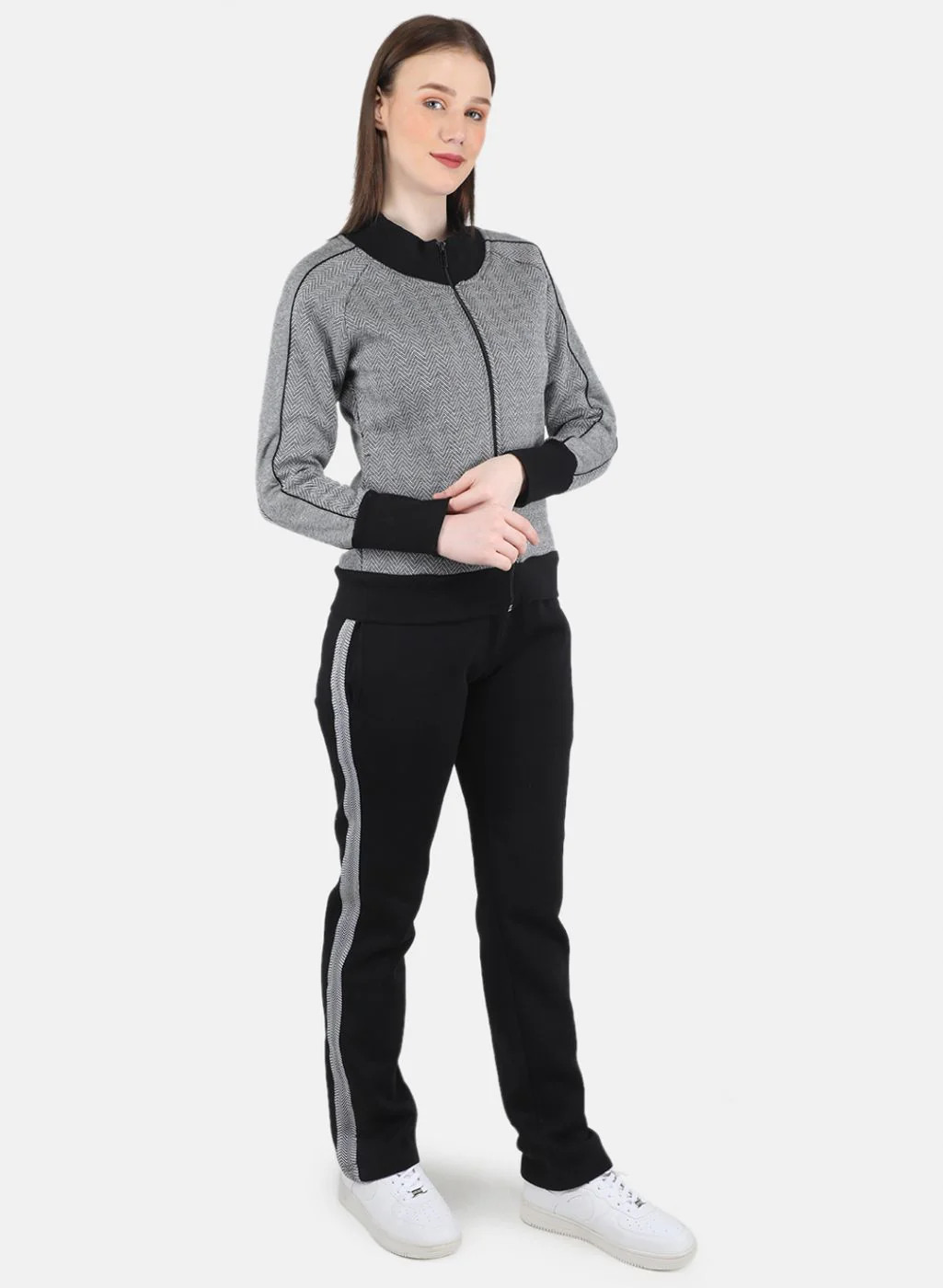 Women Black Jaquard CoordiNAte Set - Image 7