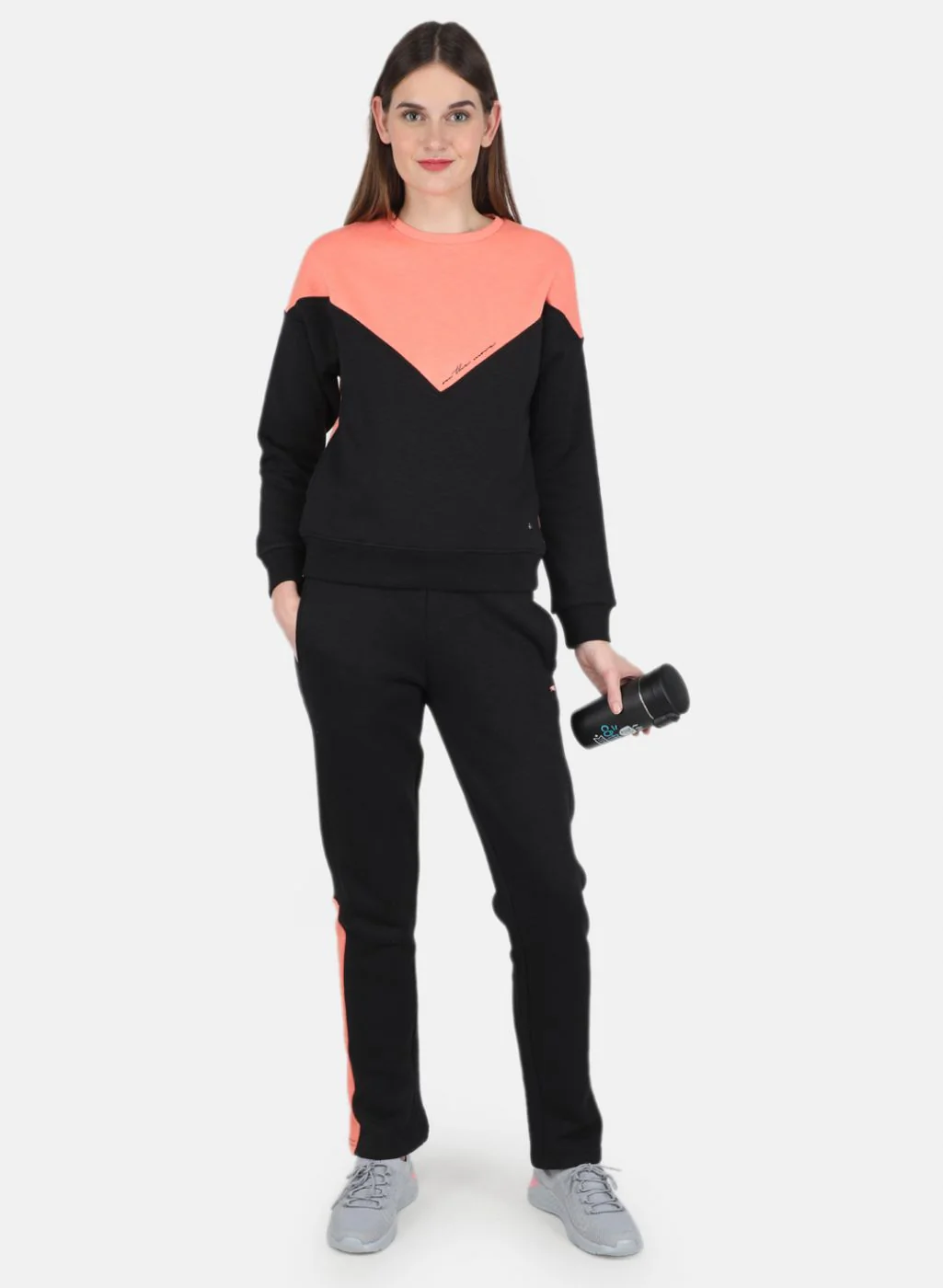 Women Black & Peach Printed Tracksuit - Image 4