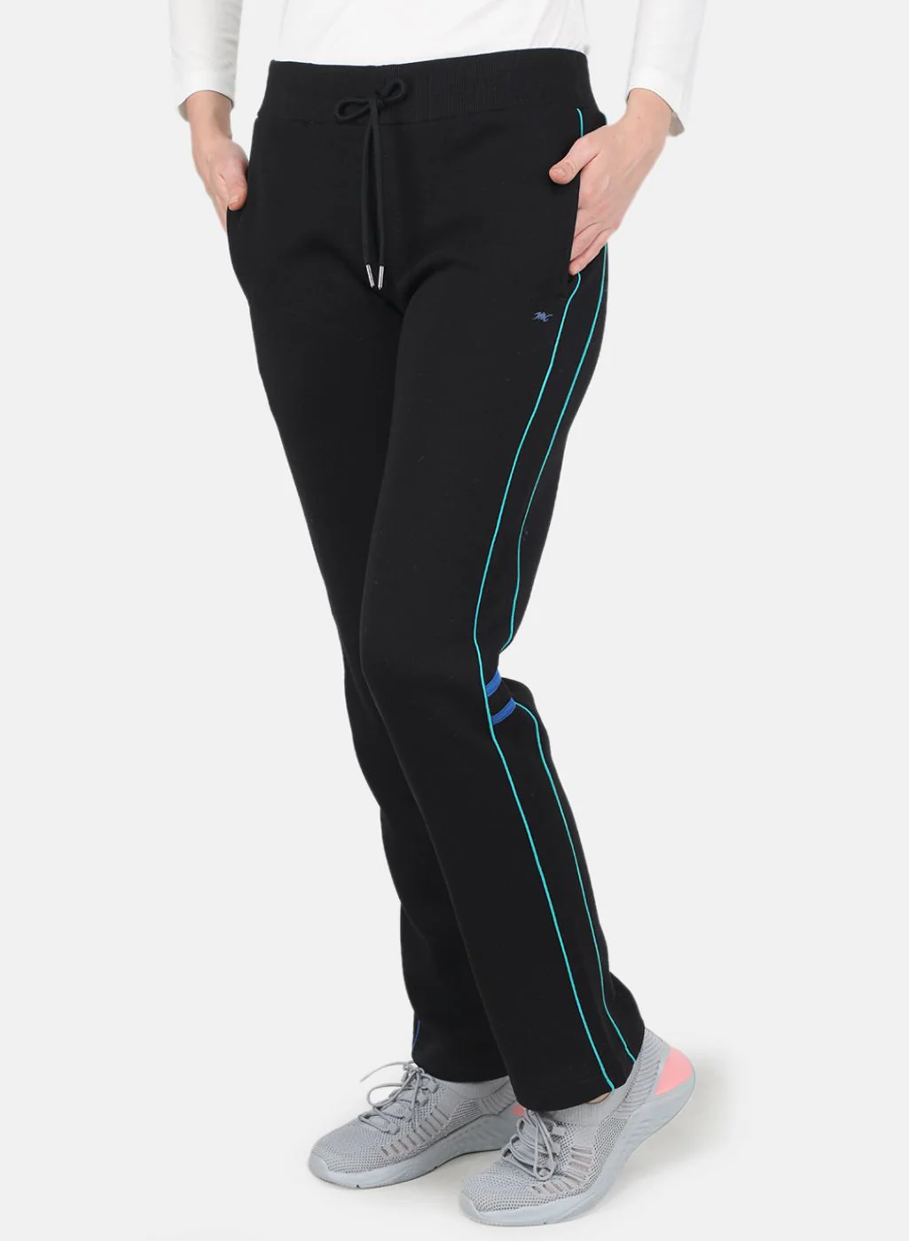 Women Black Regular Fit Winter Lower - Image 2