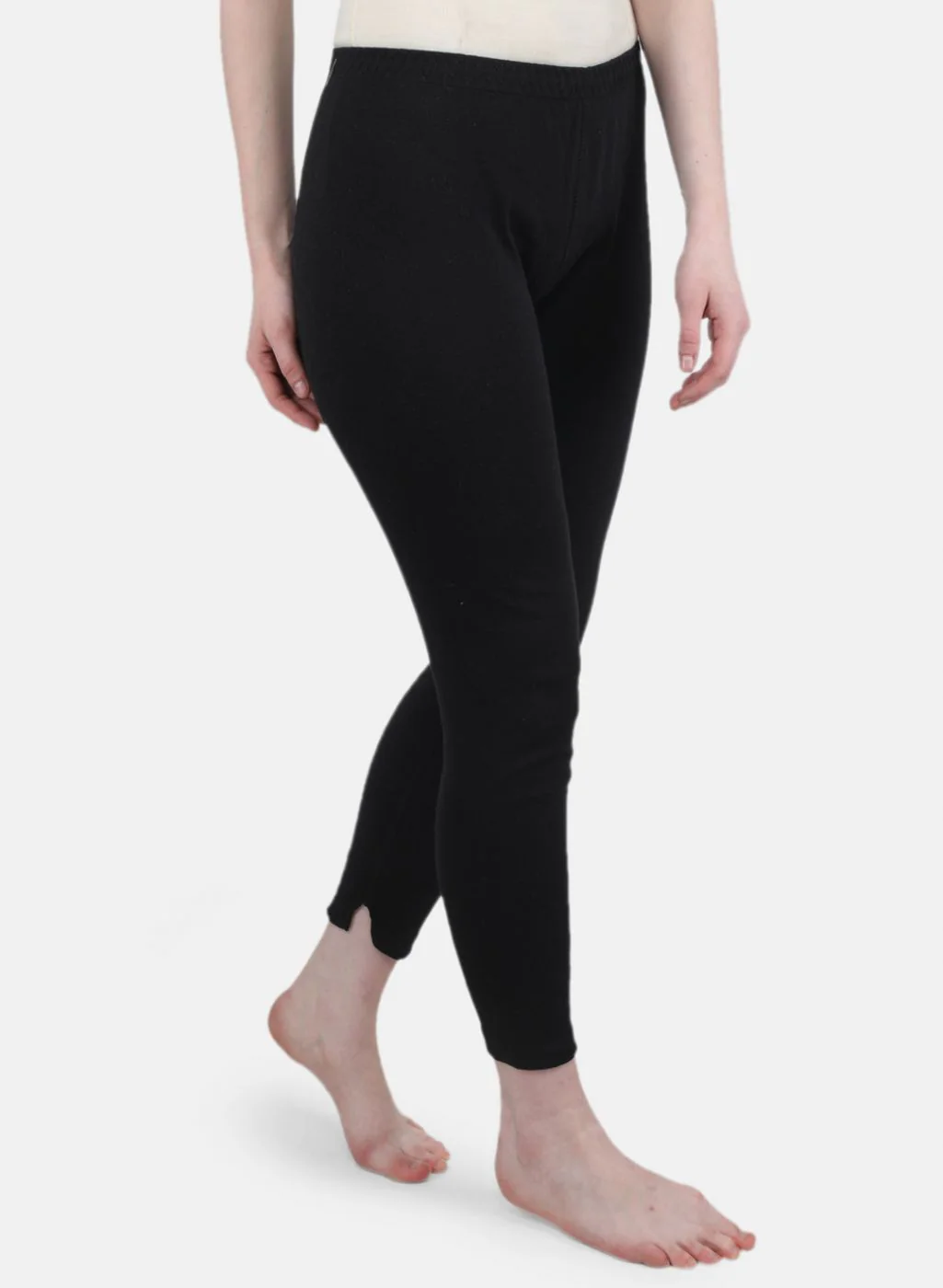 Women Black Solid Thermal Lower - Image 6