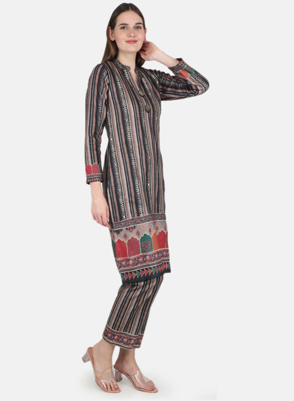 Women Brown Kurti+Lower Set for Winter - Image 7
