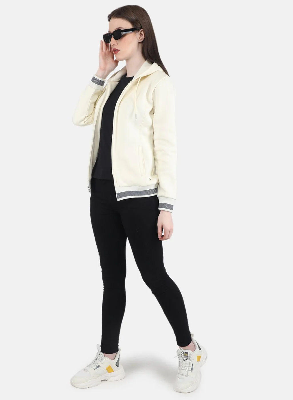 Women Cream Solid Sweatshirt - Image 4