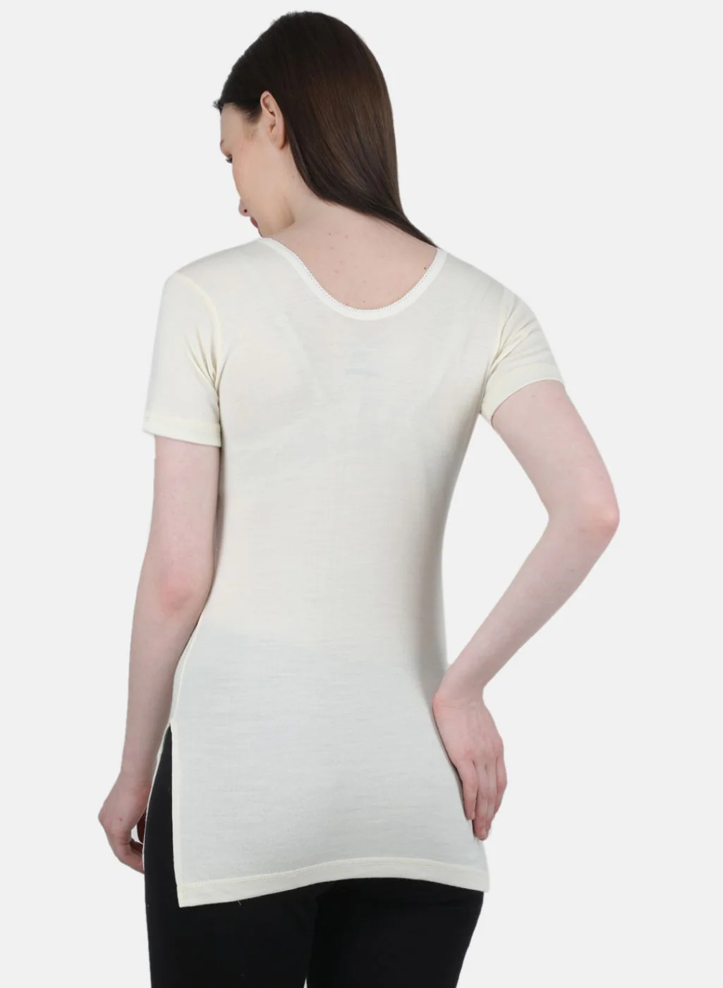 Women Cream Solid Thermal Vest - Image 3