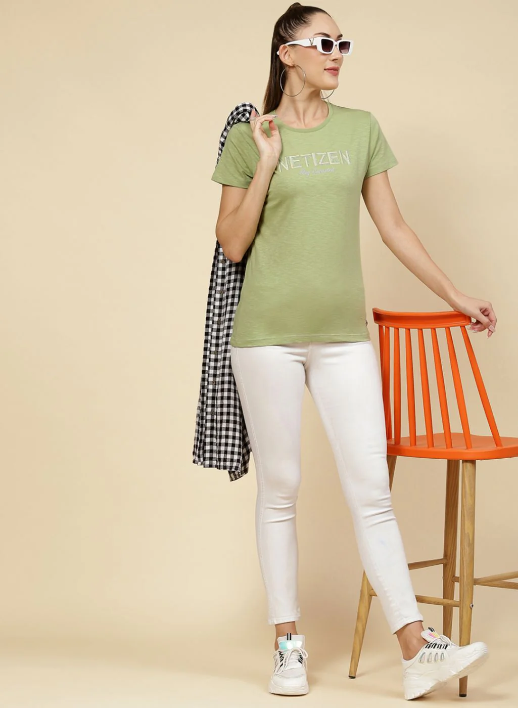 Women Green Embroidered Top - Image 2