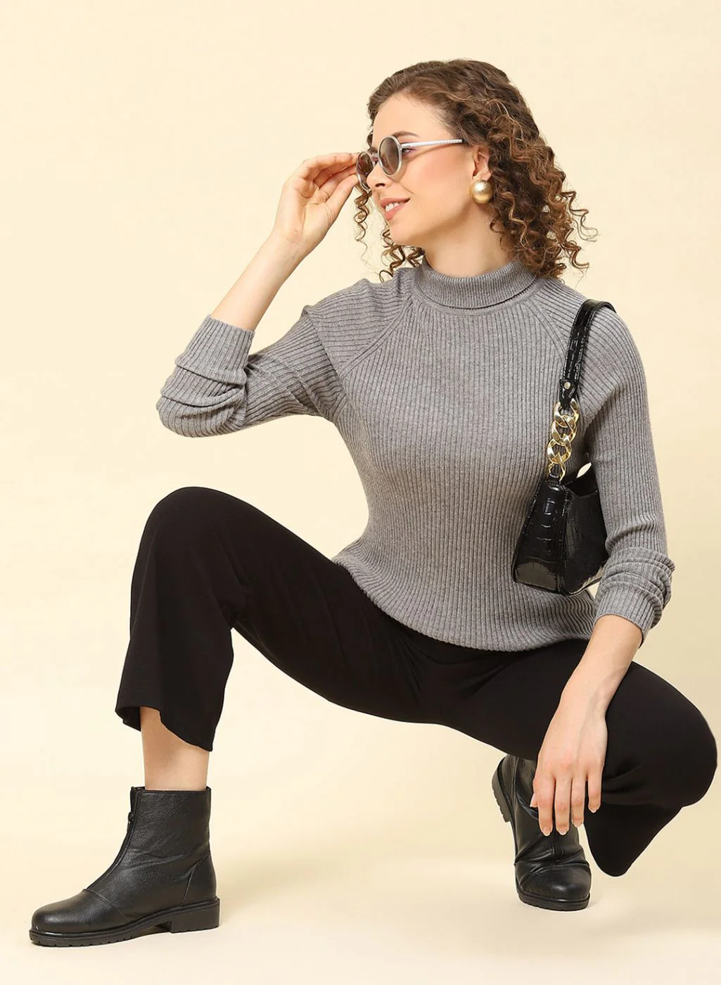 Women Grey Solid Blend wool Sceavy