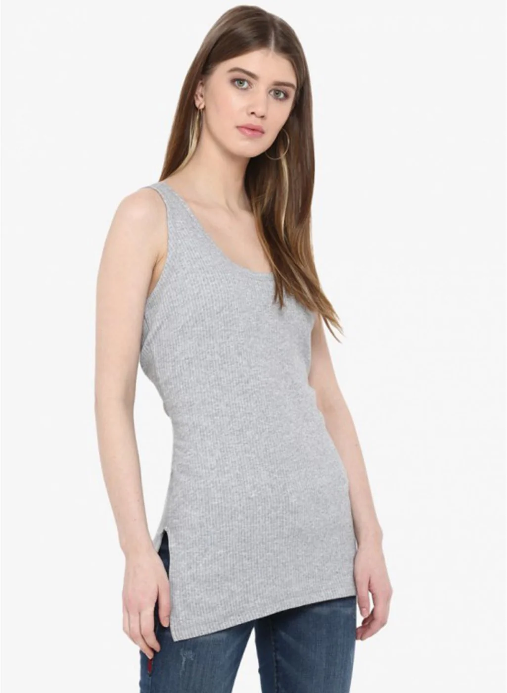 Women Grey Solid Thermal Vest - Image 6