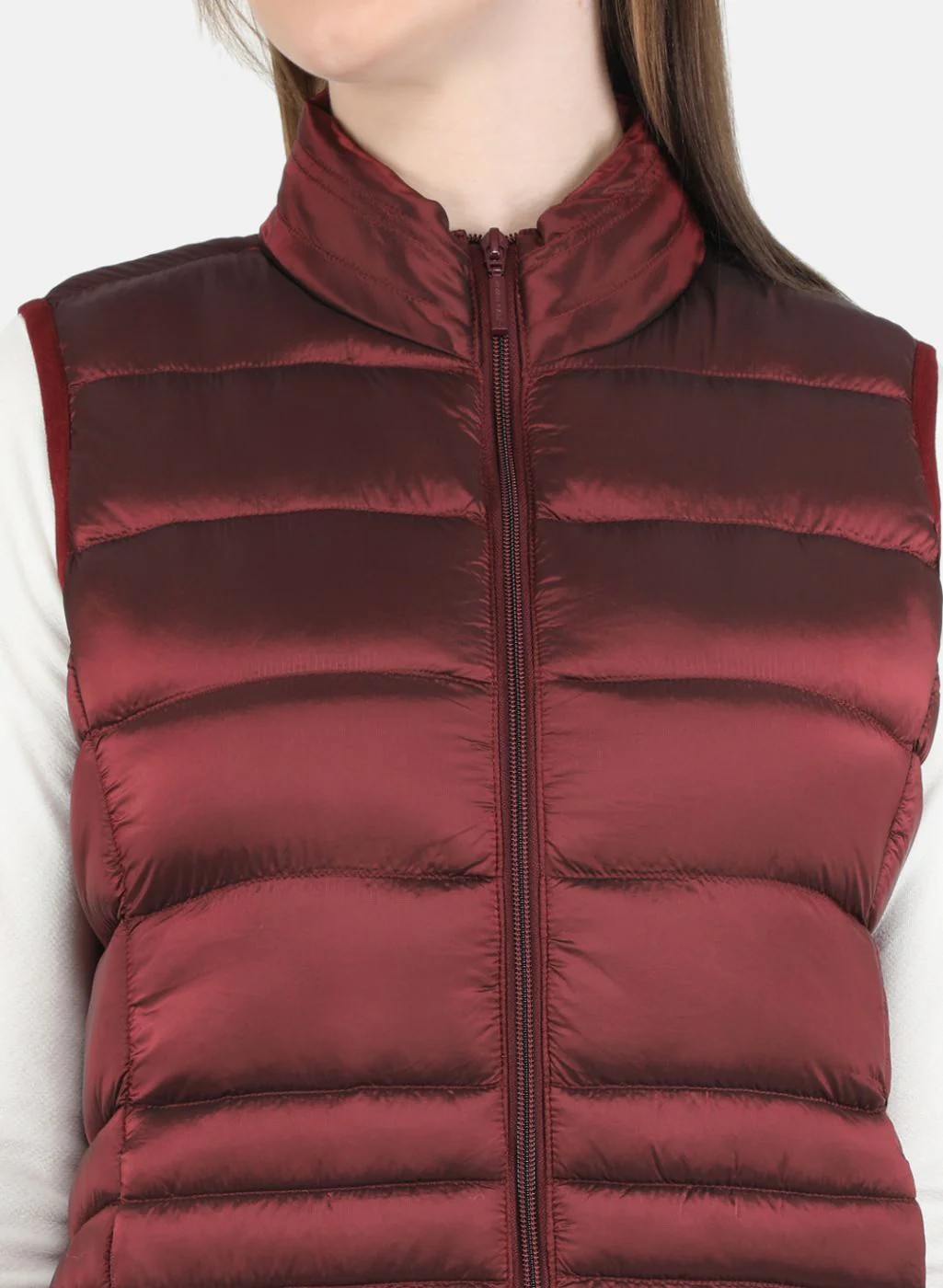 Women Maroon Puffer Jacket - Image 5
