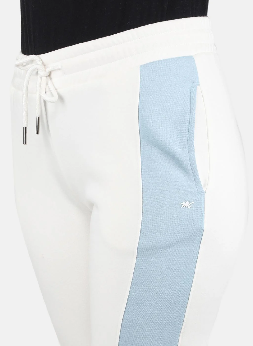 Women Off White Printed Tracksuit - Image 5