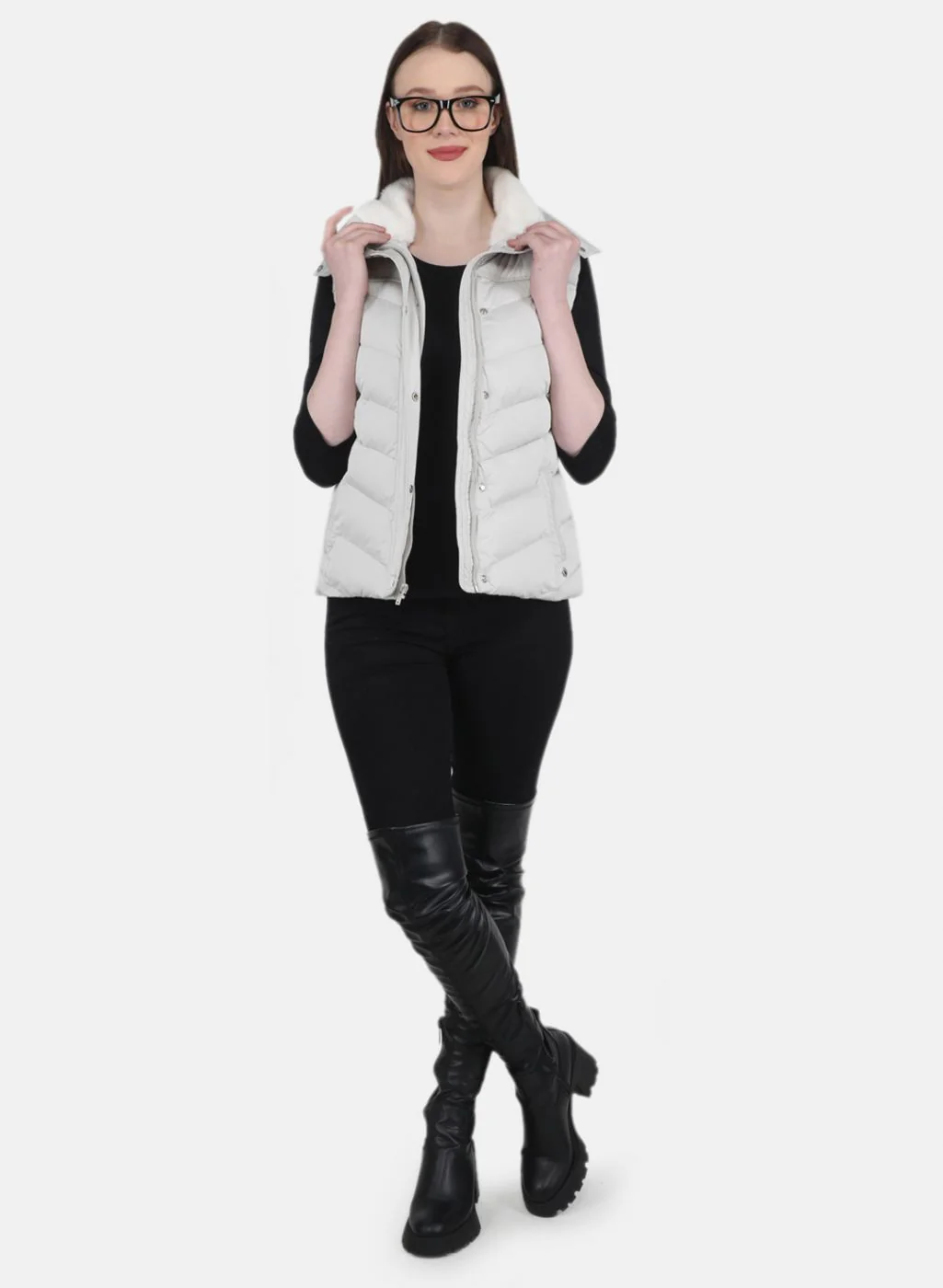 Women Olive Solid Jacket - Image 4