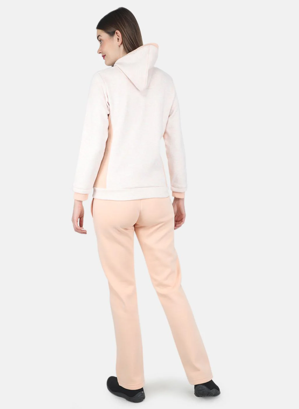 Women Peach Printed Tracksuit - Image 3