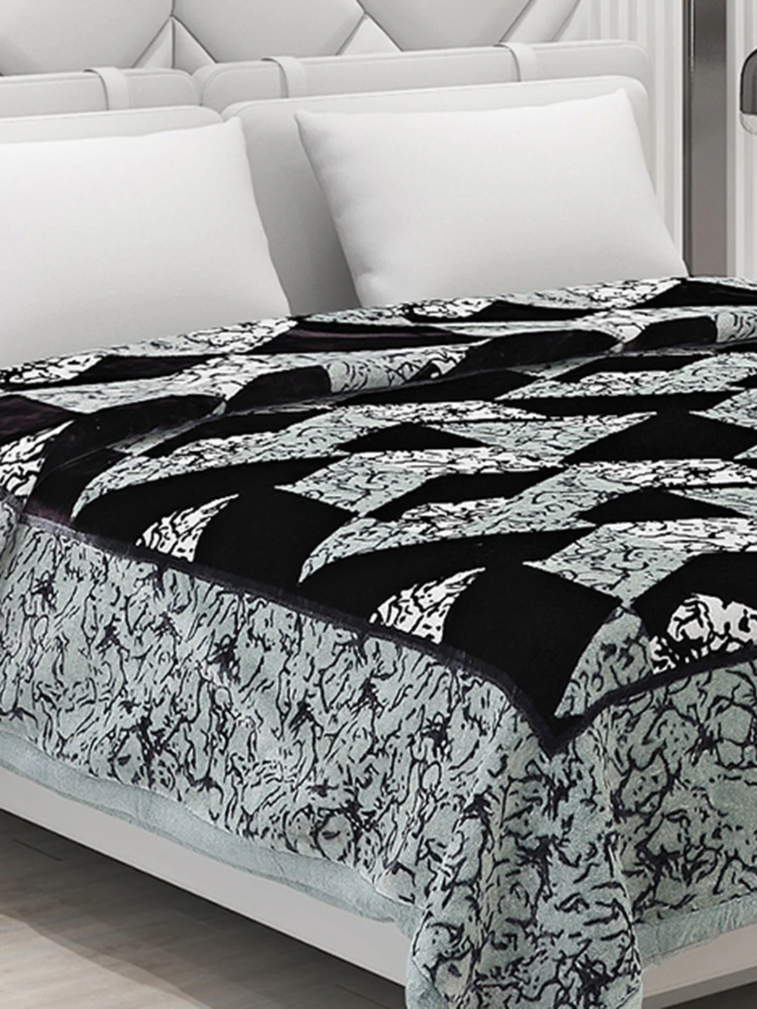 Printed Double Bed 1041 GSM Blanket Apricot 2 Ply (Weight 5.5 kg)