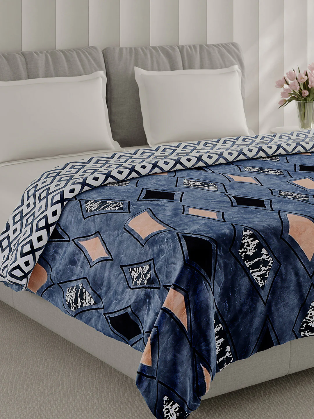 Printed Double Bed 350 GSM Blanket for AC Room - (Manhattan)