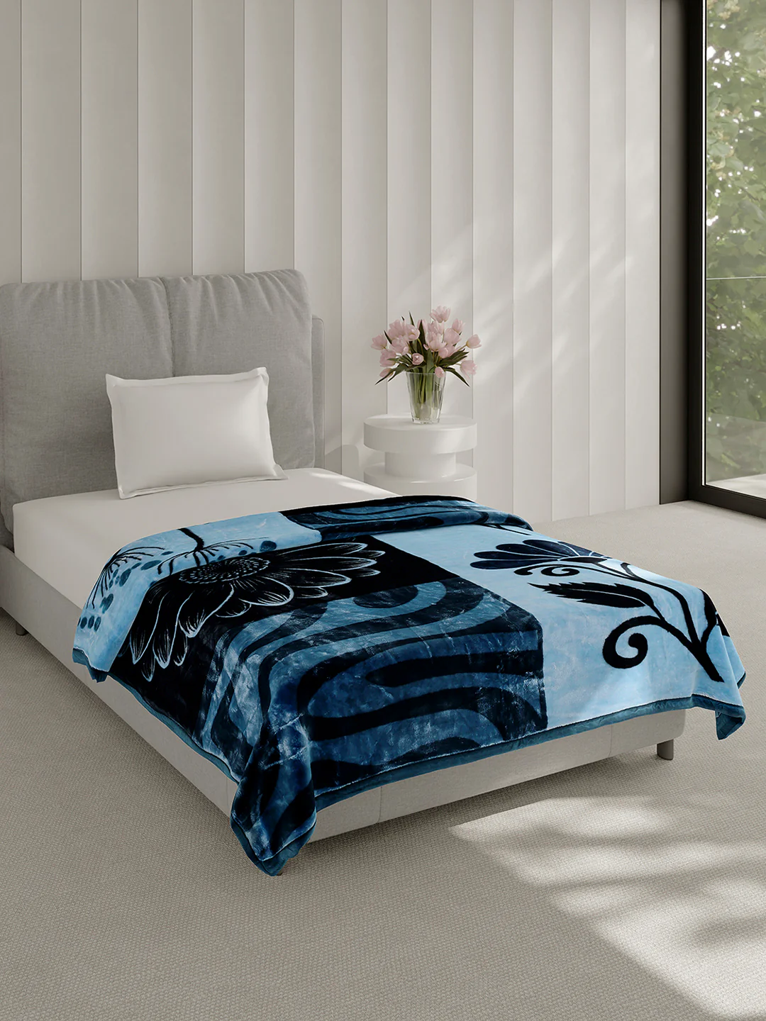 Printed Single Bed 2 Ply, 895 GSM Blanket for Heavy Winter - (Lavish Pvc) - Image 4
