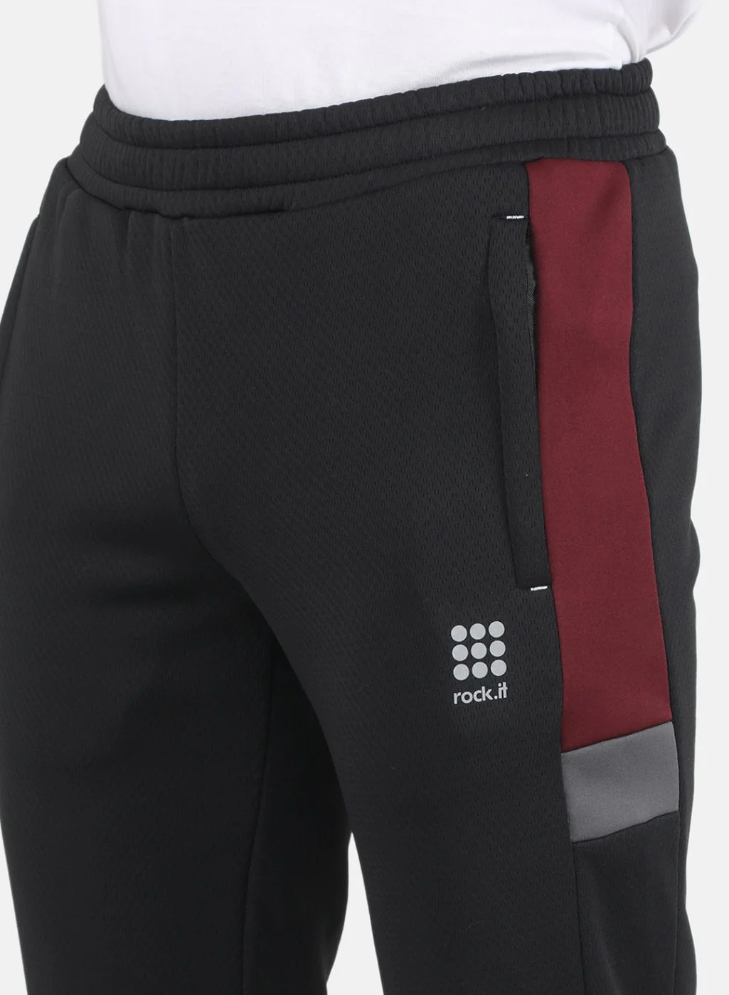 Rock.it Men Black Smart Fit Track Pant - Image 5