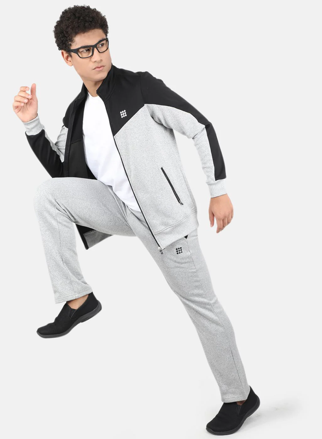 Rock.it Men Grey Solid Tracksuit - Image 4