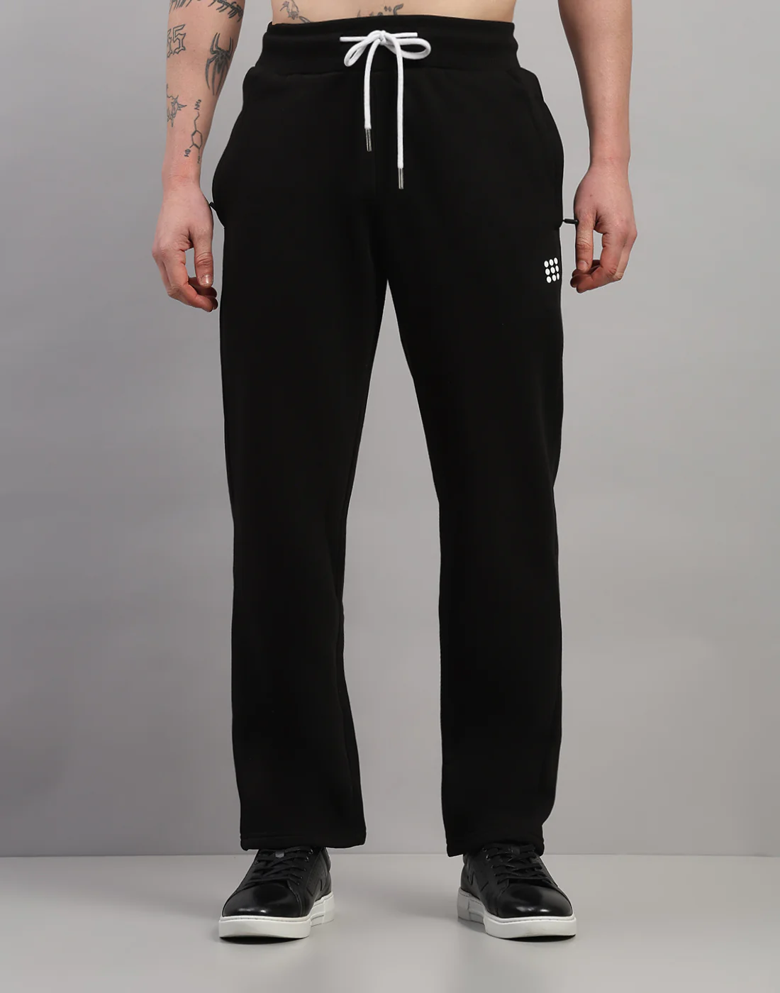 Rock.it Men Black Solid Regular Fit Winter Lower