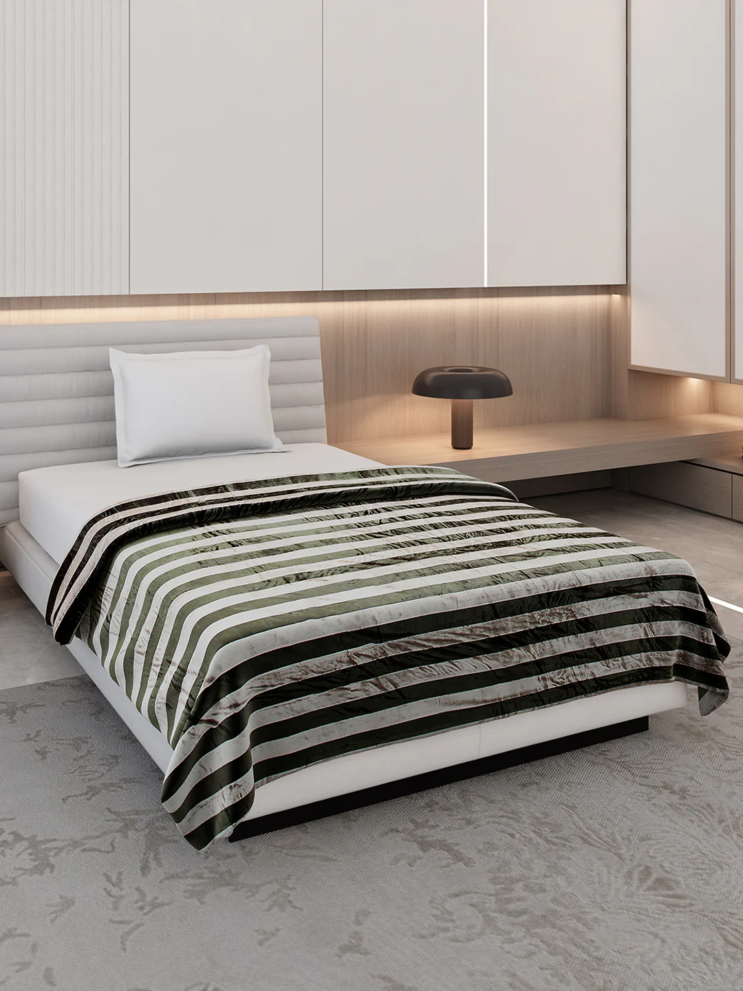 Striped Single Bed 300 GSM Blanket for AC Room - (Tribal)