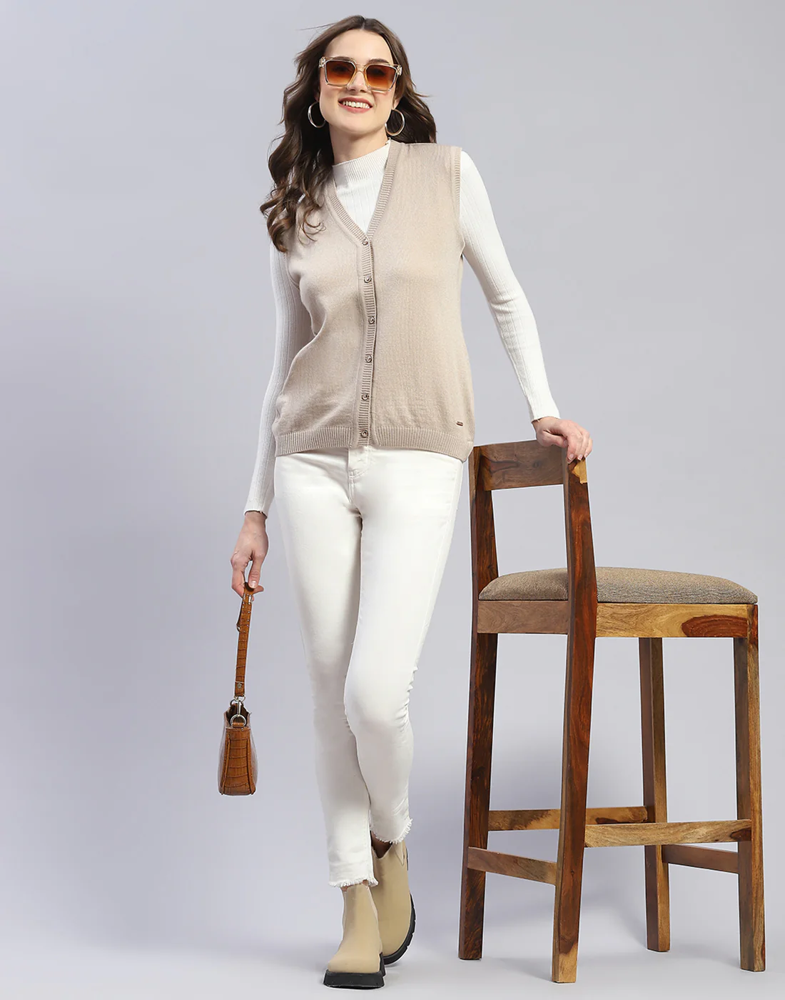 Women Beige Solid V Neck Sleeveless Cardigan