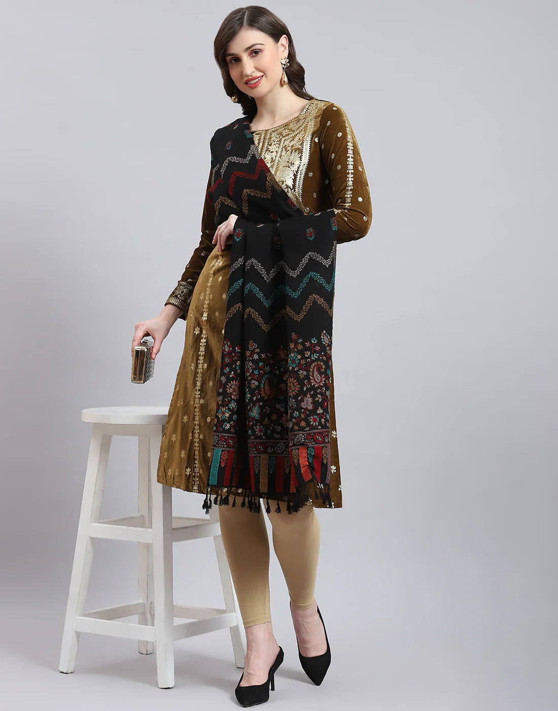 Women Black Self Design Stole