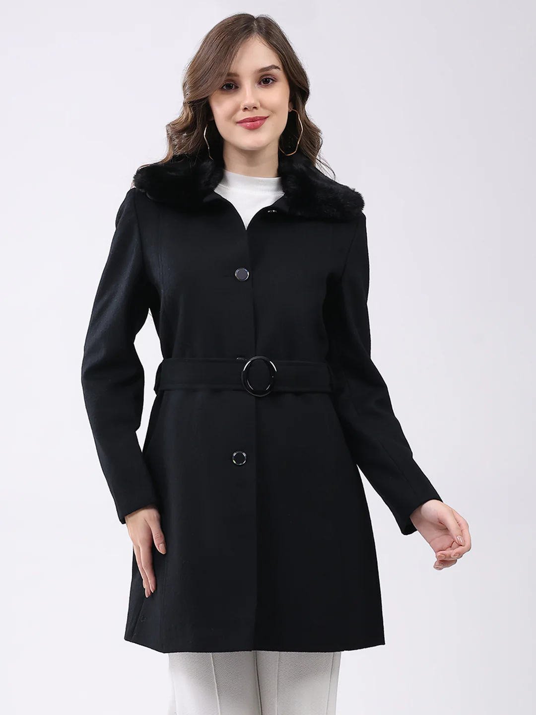 Women Black Solid Collar Full Sleeve Coat