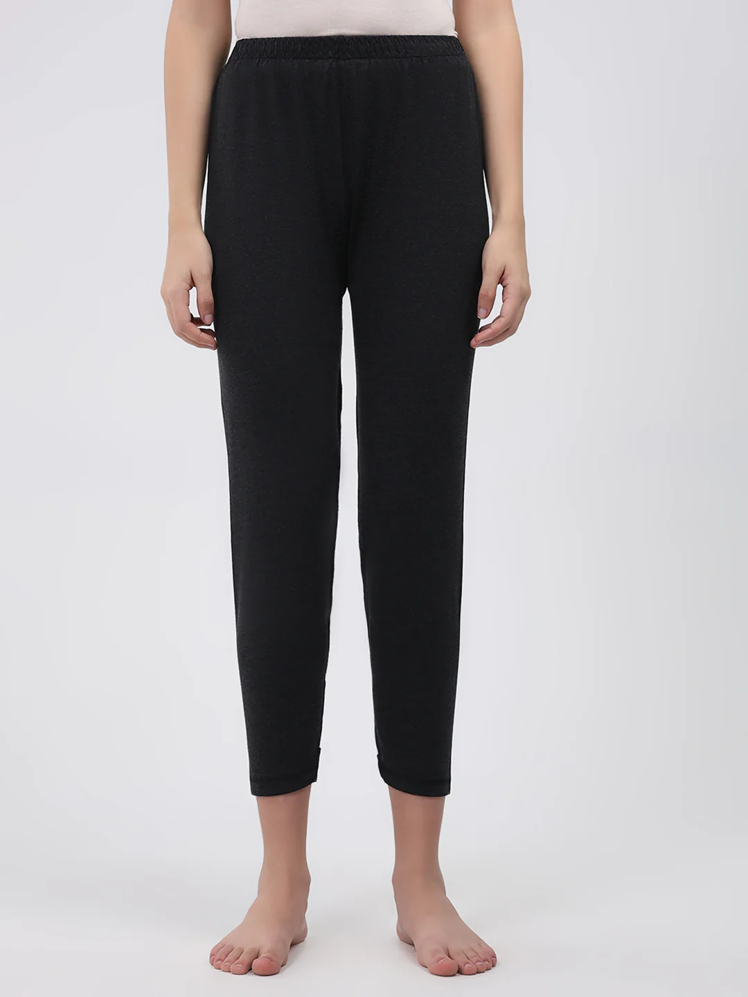 Women Black Solid Thermal Lower