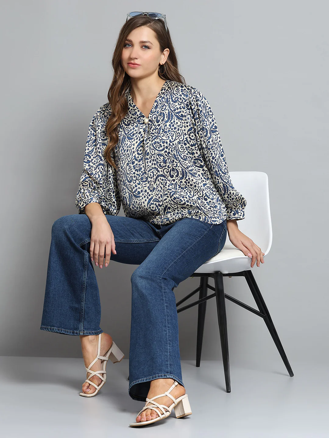 Women Blue Printed V Neck Full Sleeve Top - Image 2