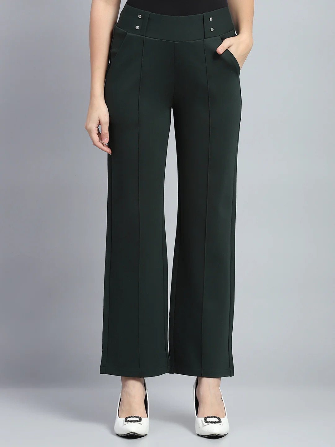 Women Bottle Green Solid Regular Fit Trouser - Image 2