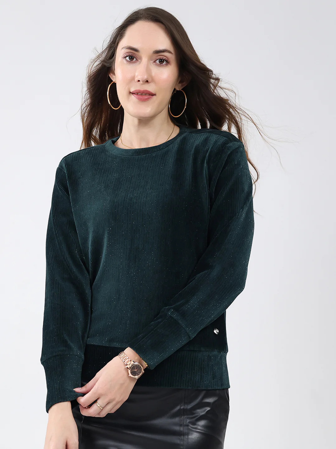 Women Bottle Green Solid Round Neck Full Sleeve Sweatshirt