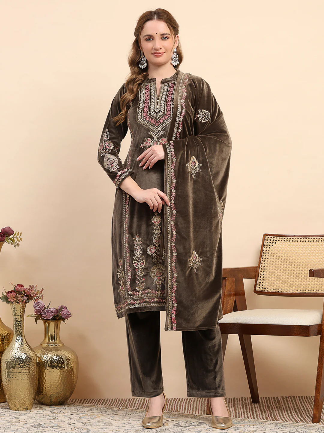 Women Brown Printed Round Neck Full Sleeve 3 Pc Kurti Set for Winter