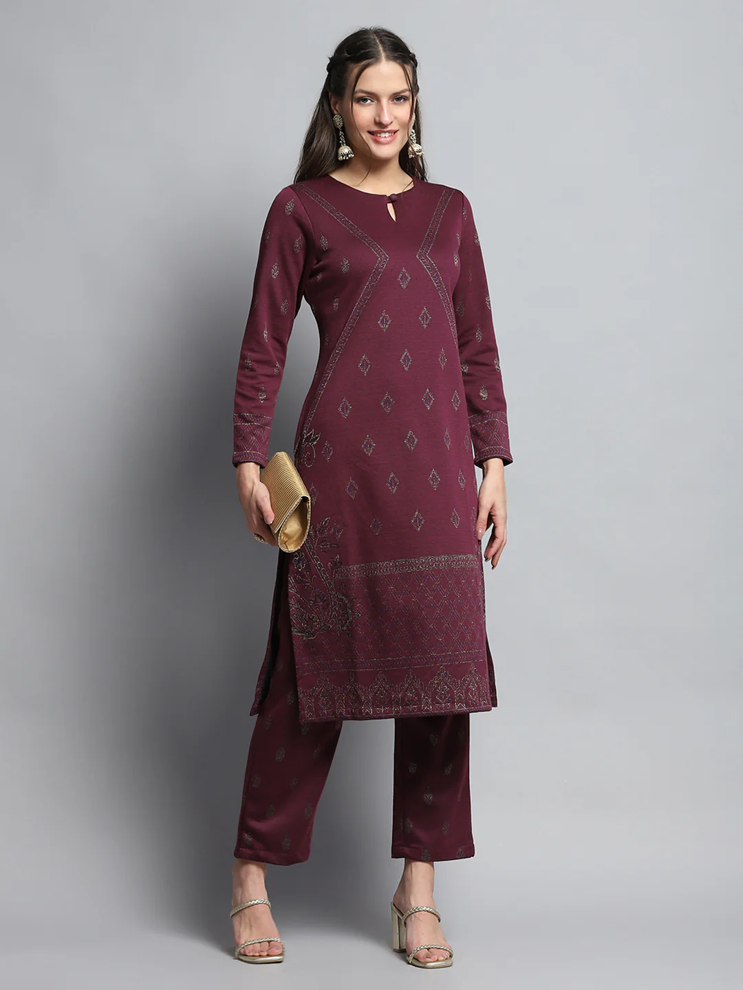 Women Burgundy Self Design Round Neck Full Sleeve Kurti Set for Winter - Image 2