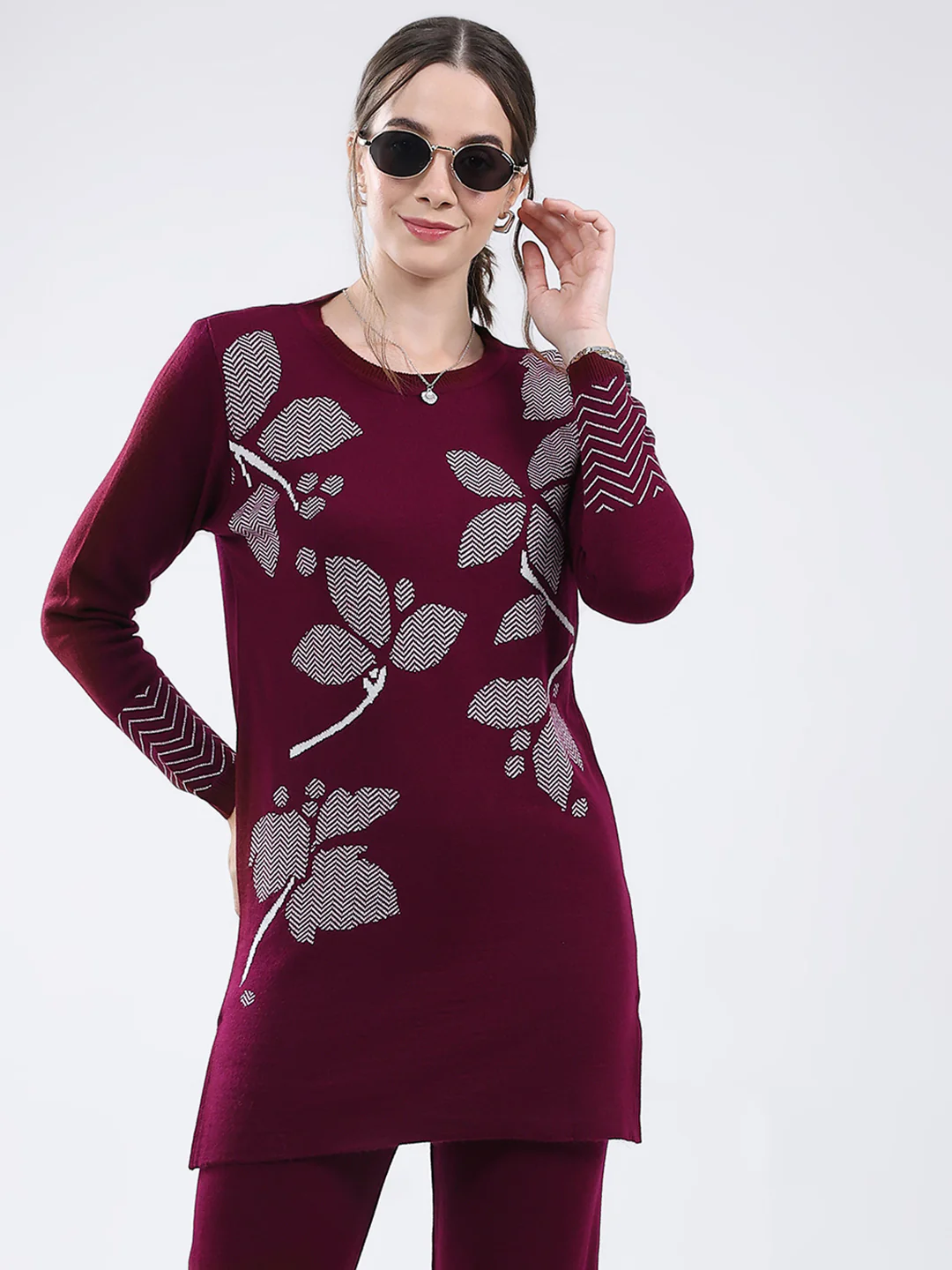 Women Burgundy Self Design Round Neck Full Sleeve Cords Set - Image 6